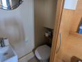 Toilette en cabine arrière