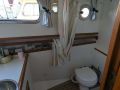 Salle d'eau avec lavabo douche et wc